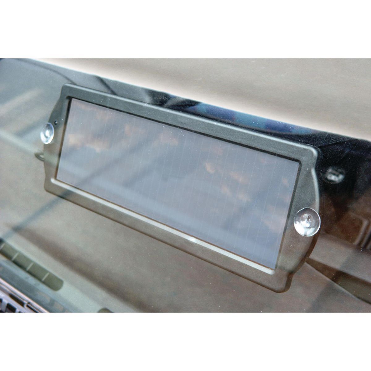 1.5 Watt Solar Battery Maintainer R466
