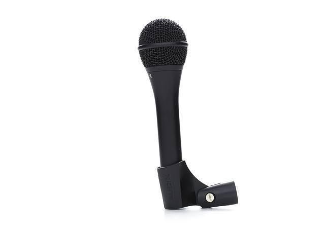 Dynamic Vocal Microphone F448096