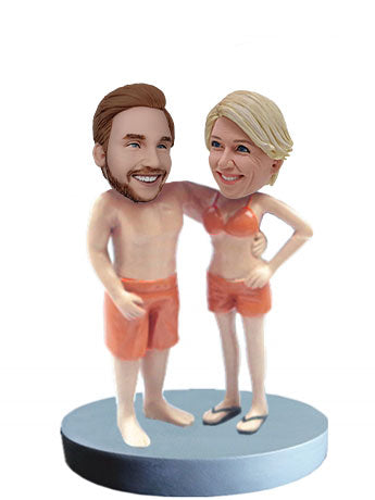 Happy Beach Couple F687