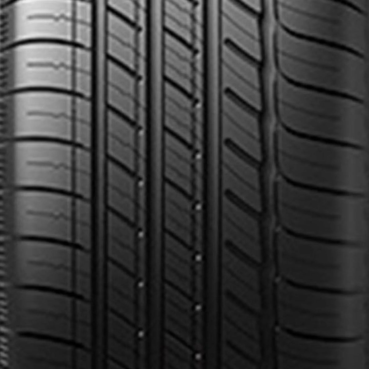 245/50R18 100V All Season Passenger Tire H544600