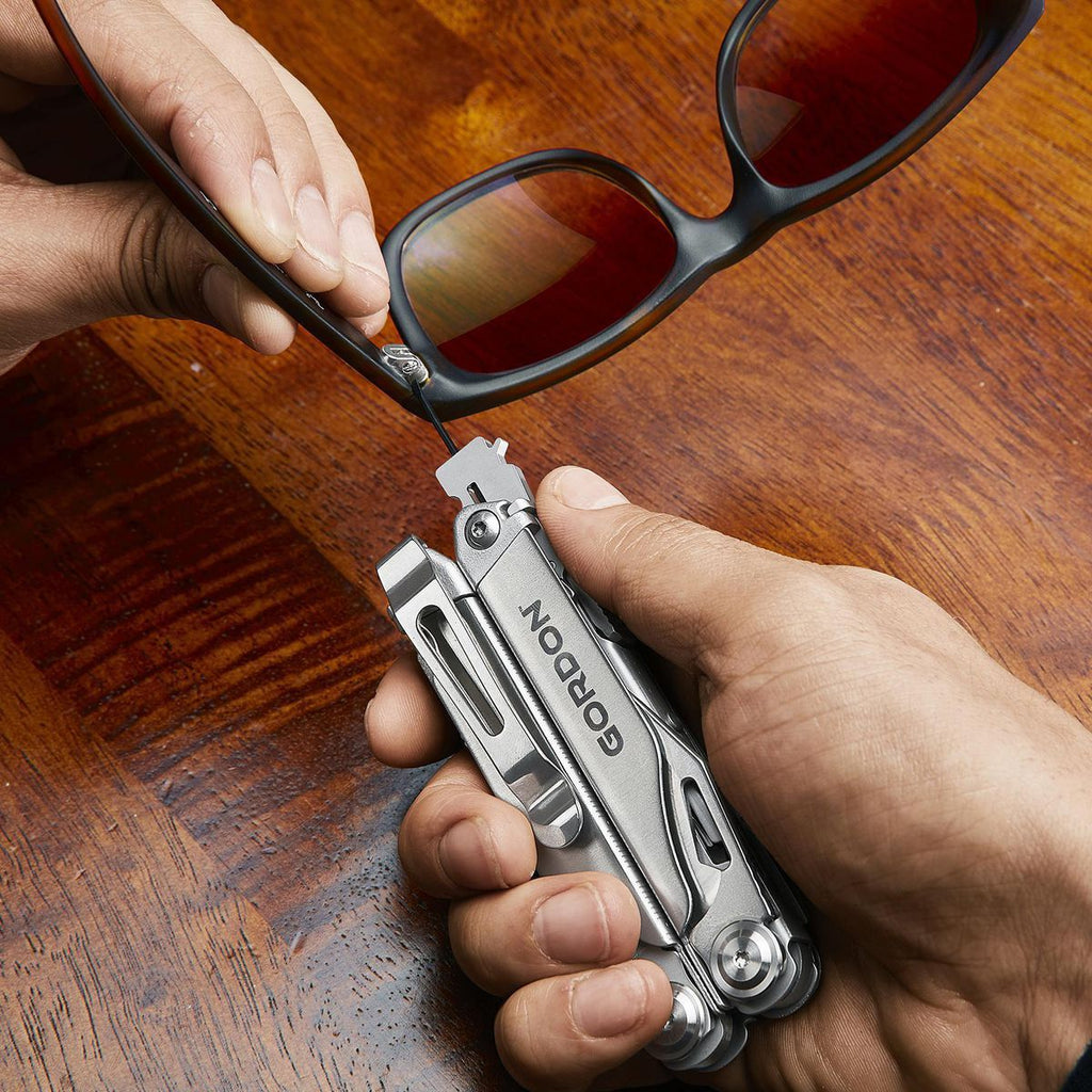 20-in-1 Multi-Tool W7019