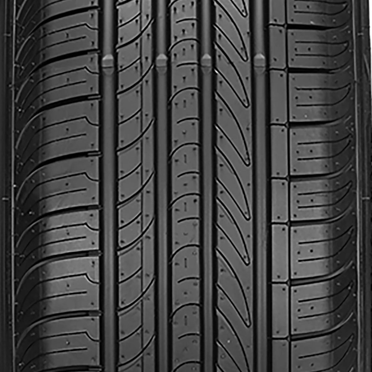 225/65R17 102H Passenger Tire I7492