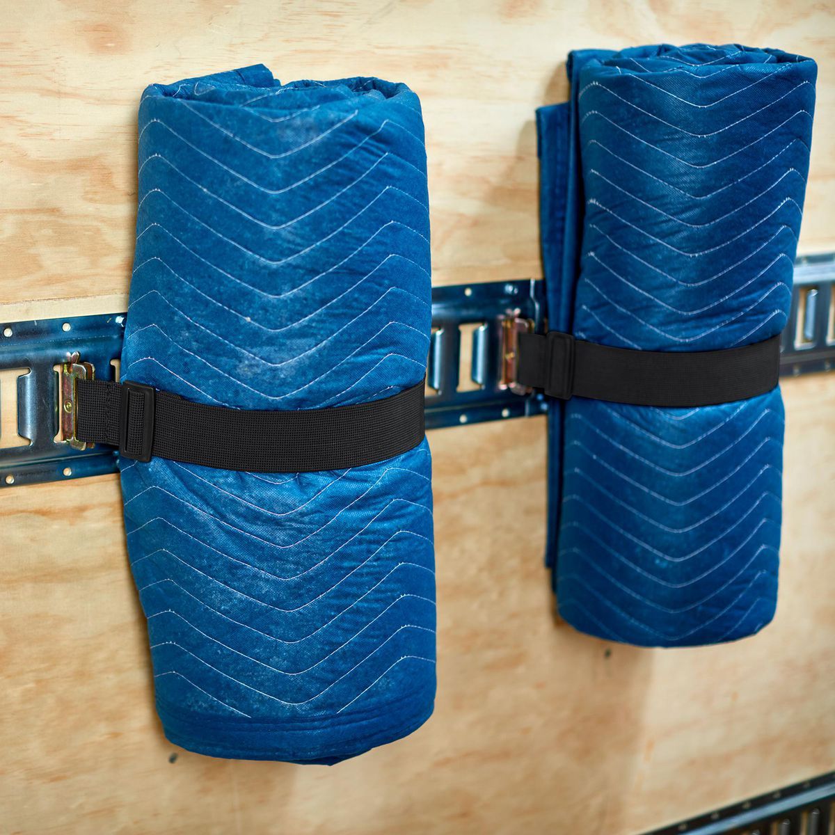 Adjustable Bungee Strap, 2-Pack R747